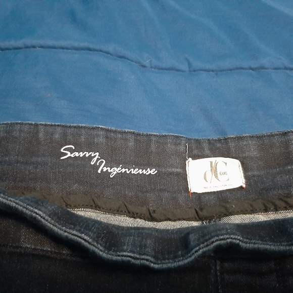 Jean shorts - Picture 3 of 3